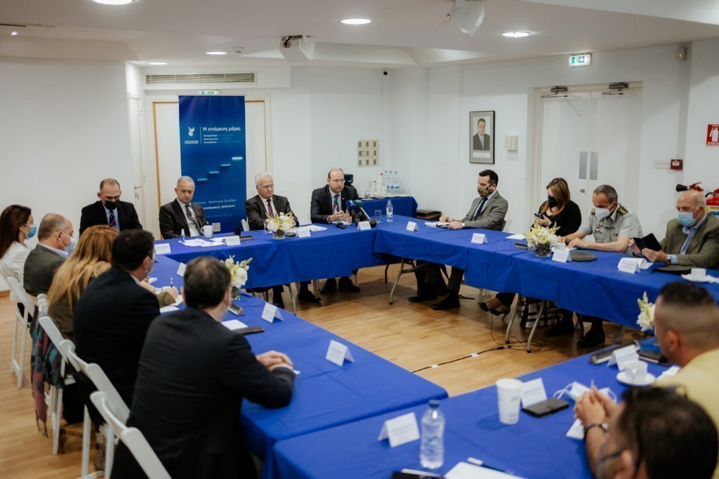 Πολιτική συζήτηση Δημοκρατικού Συναγερμού με εμπειρογνώμονες για την άμυνα και την ασφάλεια στα πλαίσια του διεθνούς δικαίου